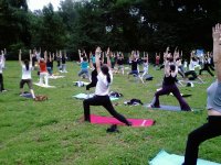 - virabhadrasana I